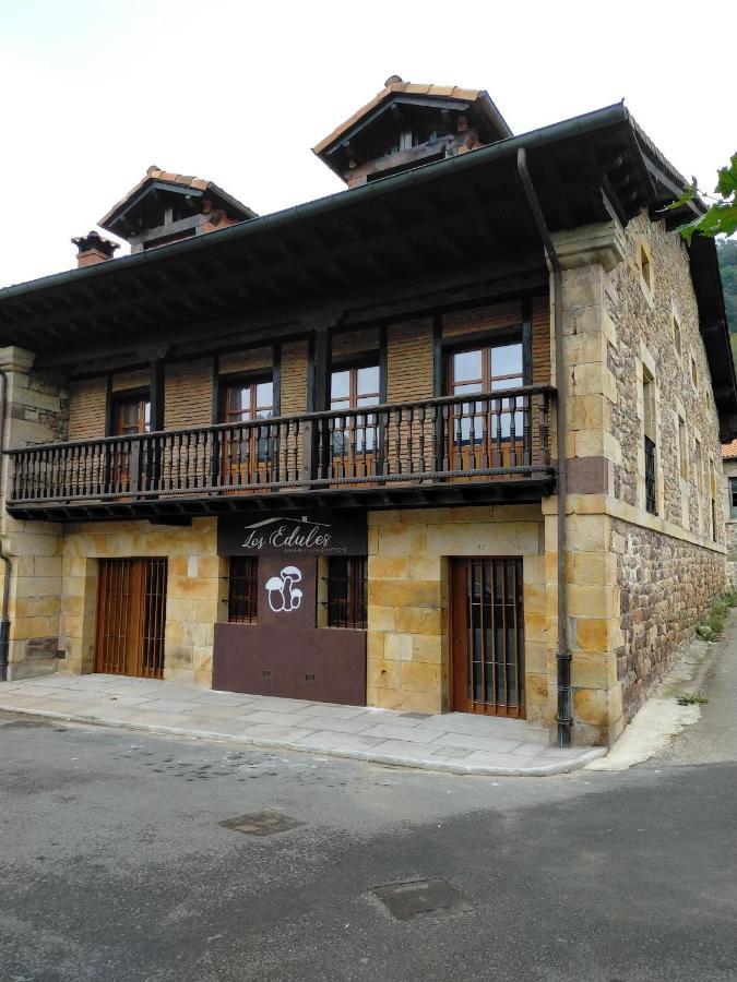 Apartamentos Los Edules Treceño Esterno foto