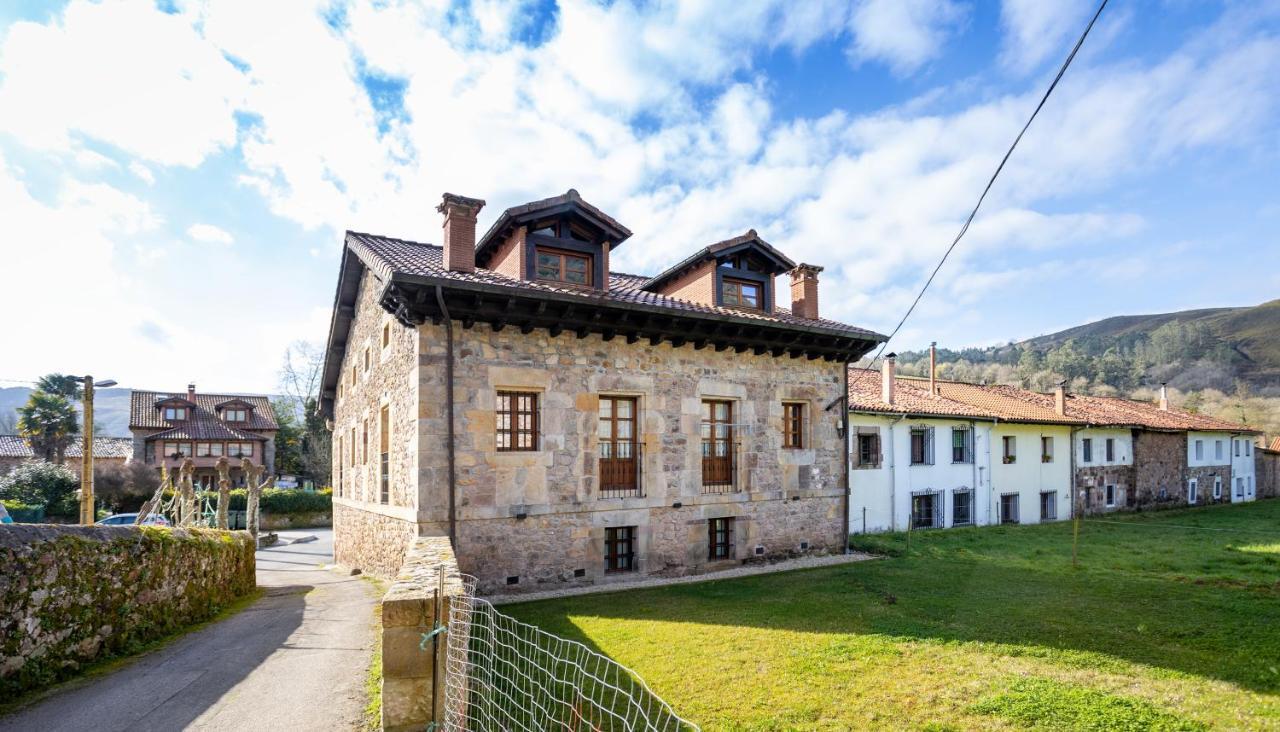 Apartamentos Los Edules Treceño Esterno foto